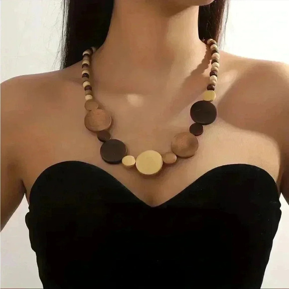 Jewelry - Wooden Vintage Bohemian Handmade Beaded Multicolored Necklace
Boho
Wood
